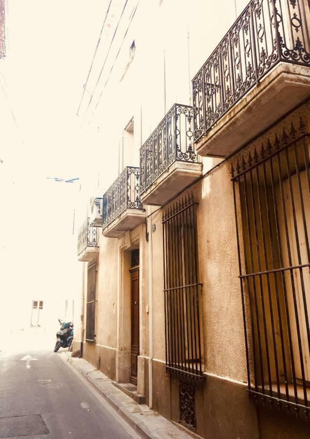 Les Chambres Des Barques Narbonne Eksteriør bilde